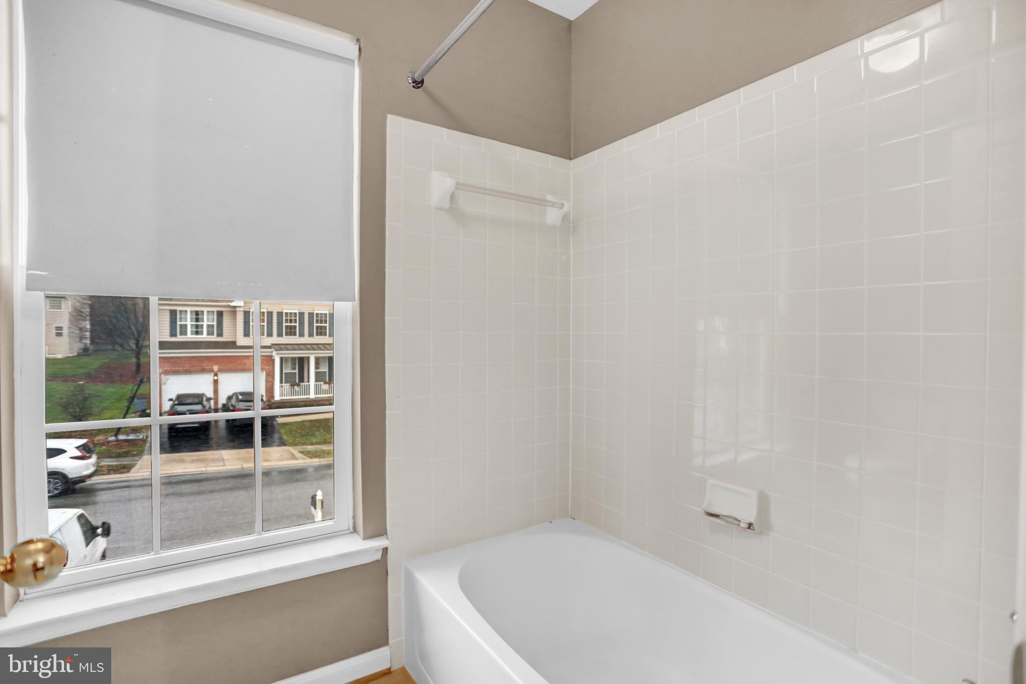 2000 Thistlewood Road Baltimore, MD 21209 - Photo 12 of 60 Gallery Image 12