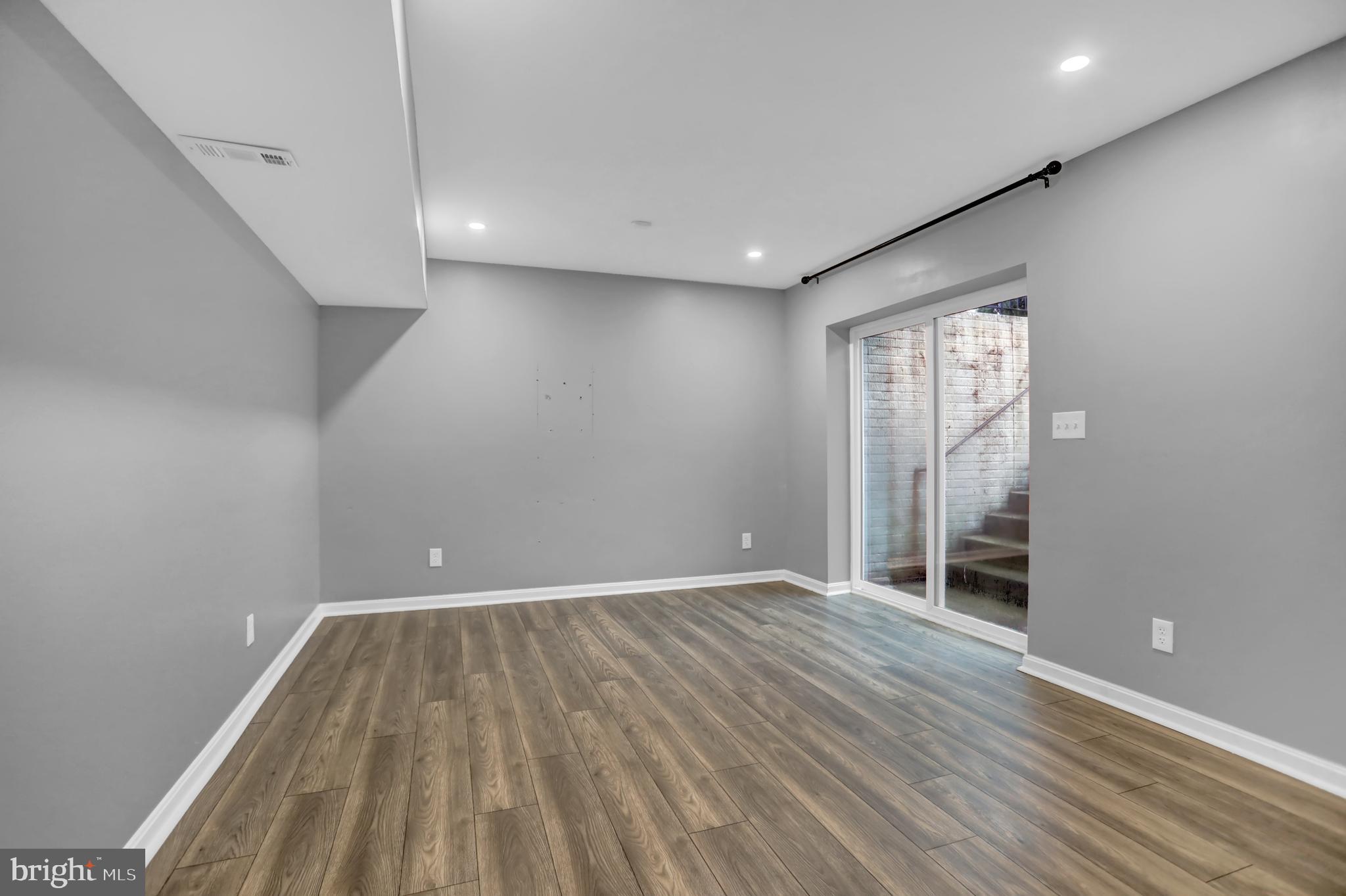 2000 Thistlewood Road Baltimore, MD 21209 - Photo 46 of 60 Gallery Image 46