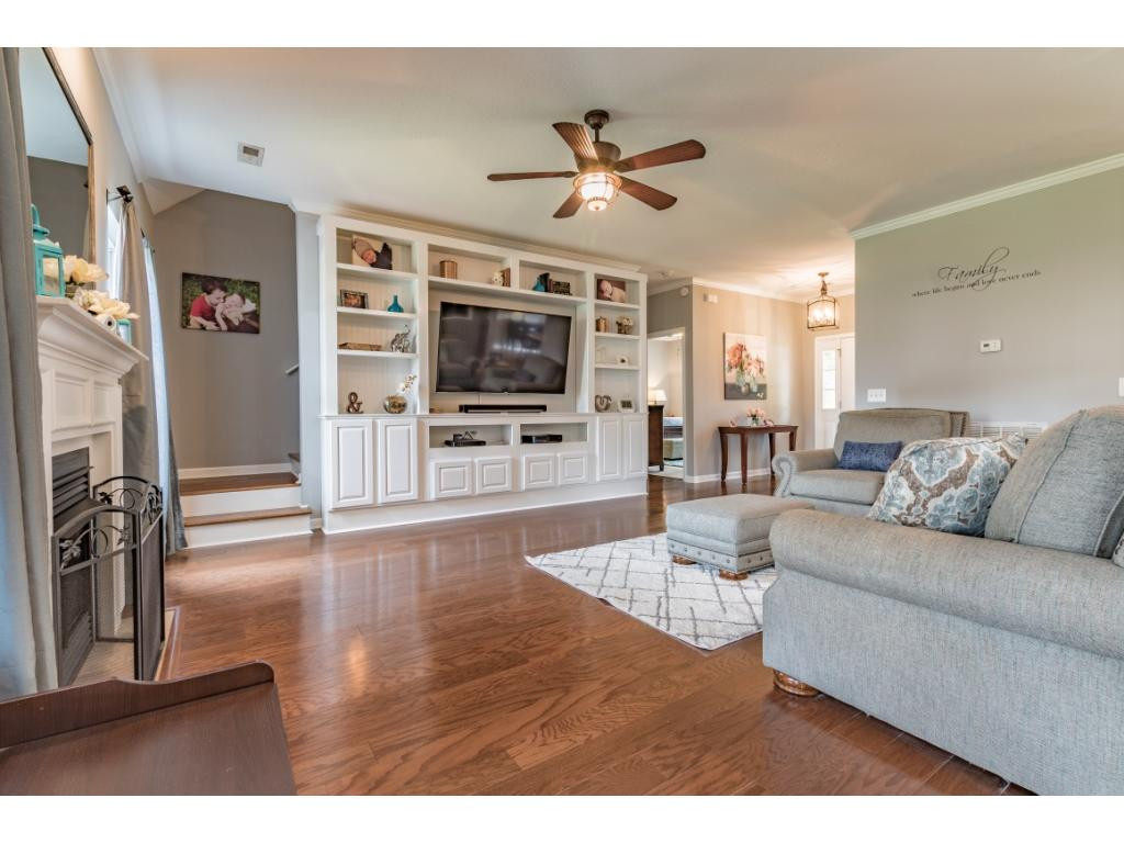 1639 Cooks Valley Road Kingsport, TN 37664 - Photo 10 of 34 Photo 10