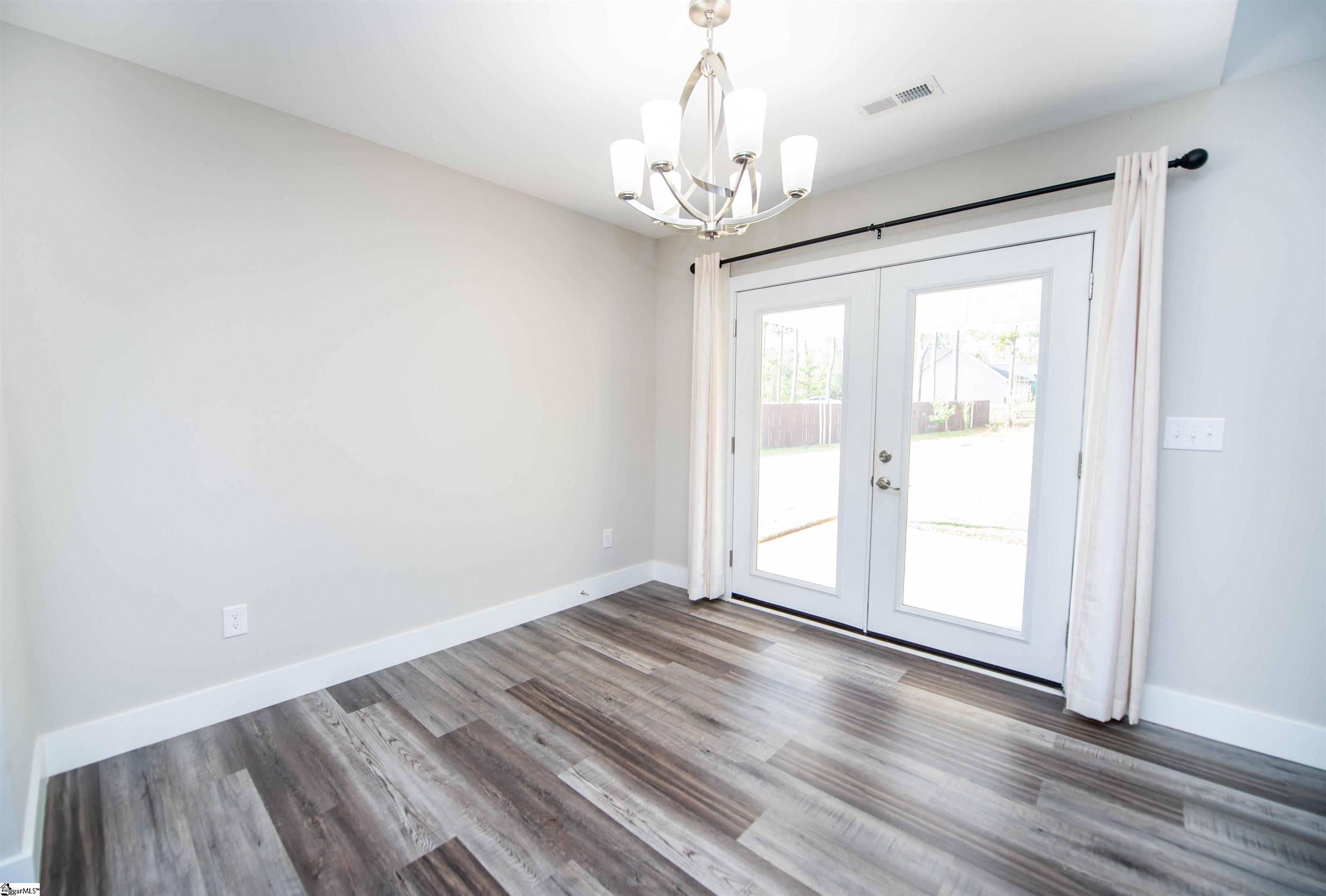 193 Falling Creek Road Spartanburg, SC 29301 - Photo 14 of 35 Gallery Image 14