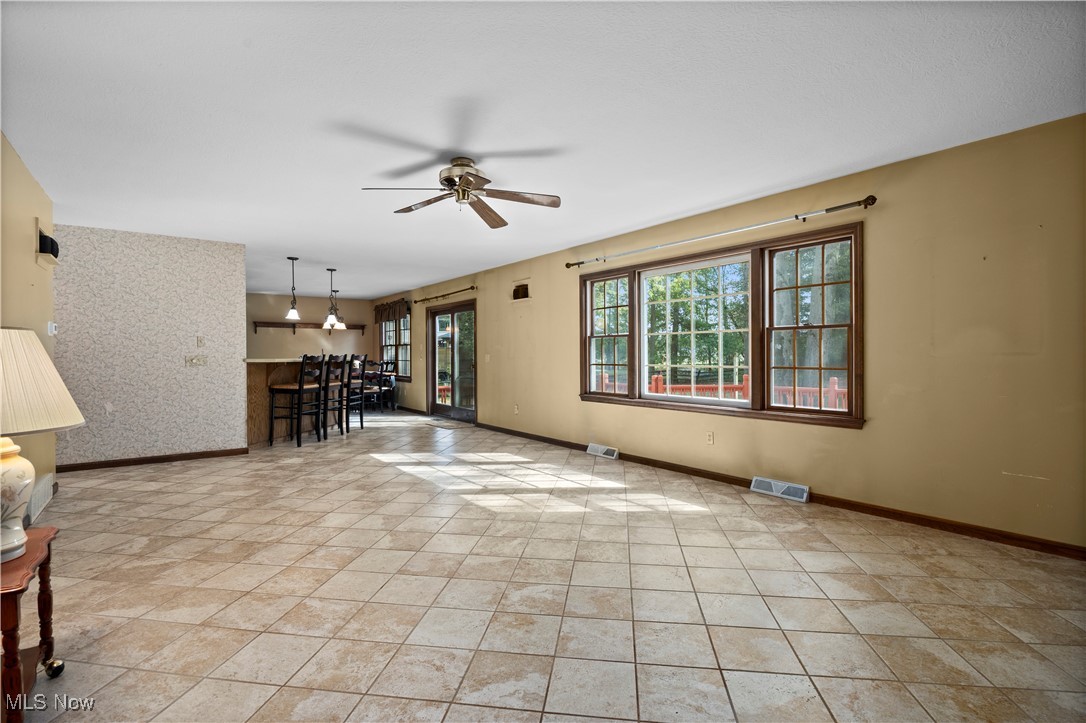 48221 Rice Road Amherst, OH 44001 - Photo 10 of 45