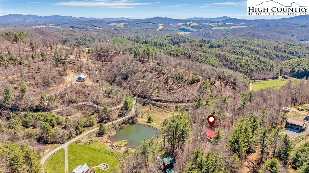 251 Stone Valley Road Grassy Creek, NC 28631 - Photo 45 of 46 a view of city and mountain