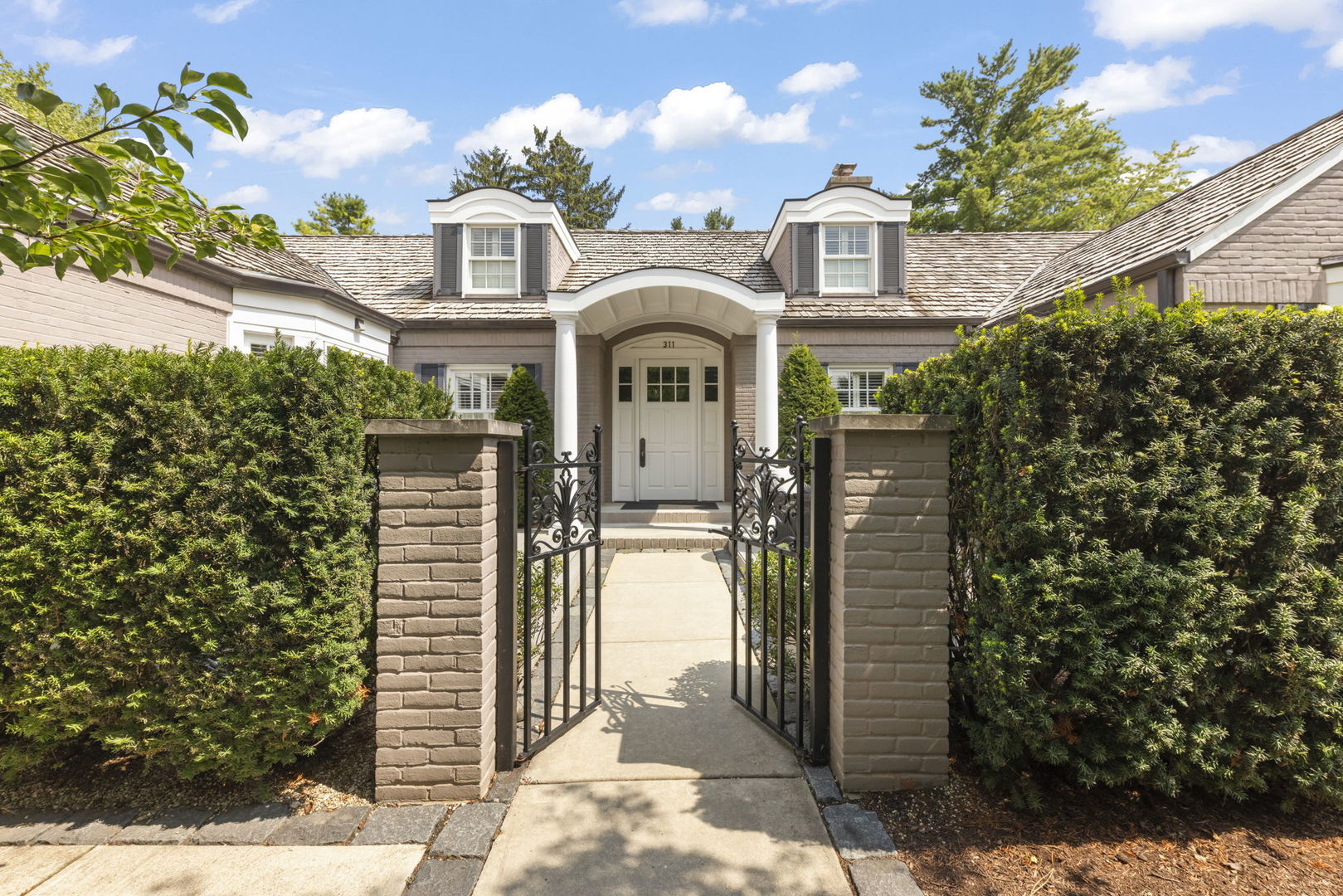 311 Raleigh Road Kenilworth, IL 60043 - Photo 6 of 30 Gallery Image 6