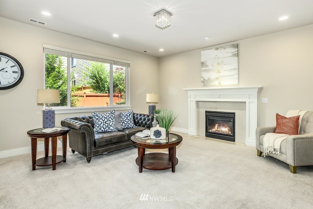 4105 177th Street Southeast Bothell, WA 98012 - Photo 3 of 36