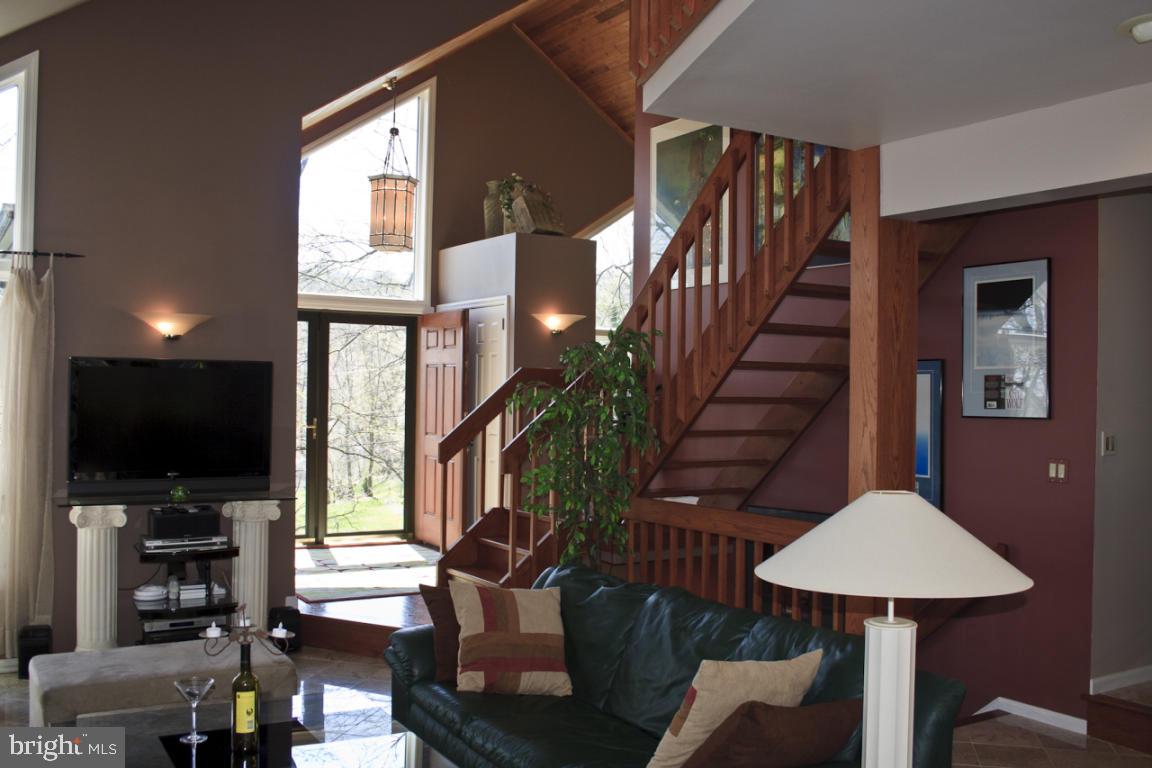 2519 Nolt Road Lancaster, PA 17601 - Photo 9 of 32 Gallery Image 9