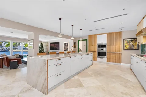 $4,295,000 | 609 1st Key Drive, Fort Lauderdale, FL 33304