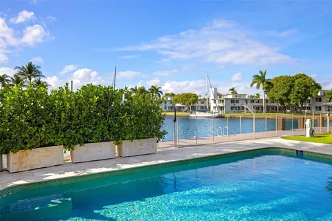 $4,295,000 | 609 1st Key Drive, Fort Lauderdale, FL 33304