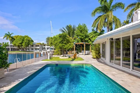 $4,295,000 | 609 1st Key Drive, Fort Lauderdale, FL 33304