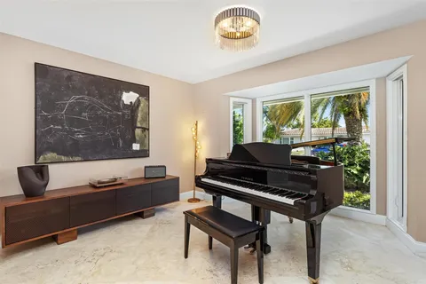 $4,295,000 | 609 1st Key Drive, Fort Lauderdale, FL 33304