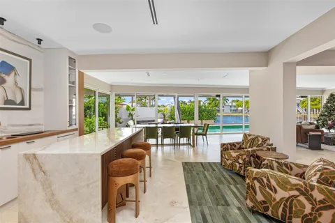 $4,295,000 | 609 1st Key Drive, Fort Lauderdale, FL 33304