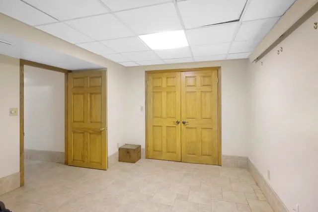 $1,200,000 | 6500 East Decorah Avenue, Oshkosh, WI 54902