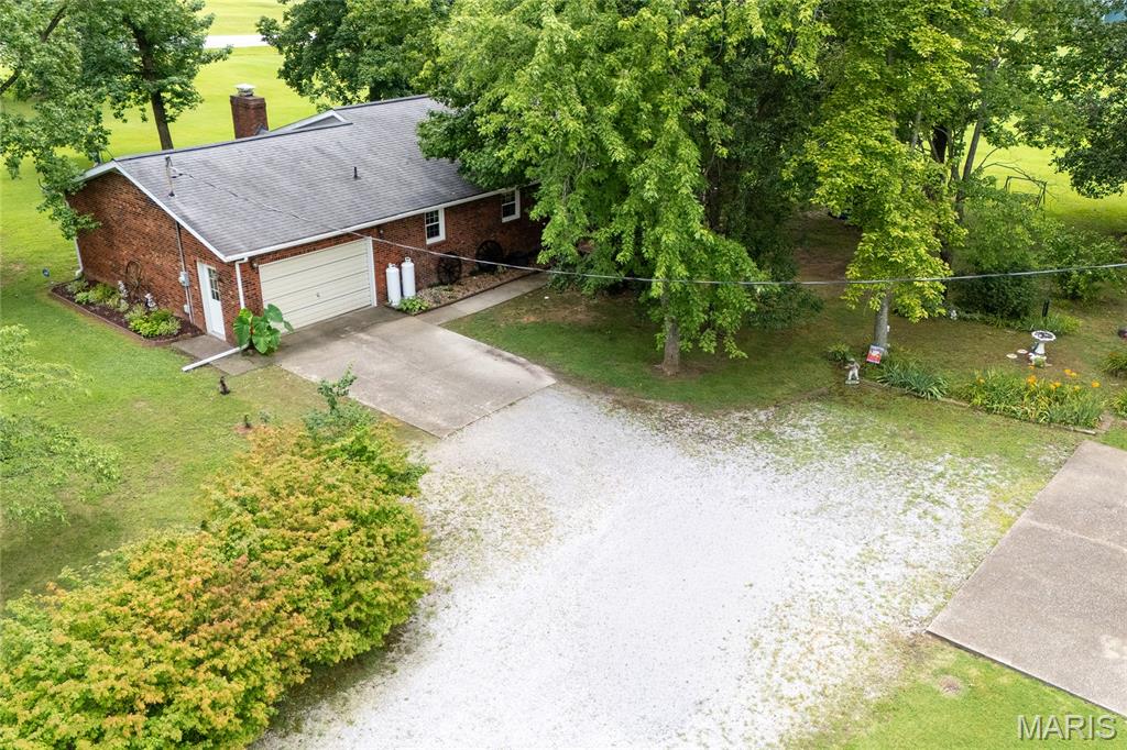 1425 Coffee Road Raleigh, IL 62977 - Photo 31 of 33
