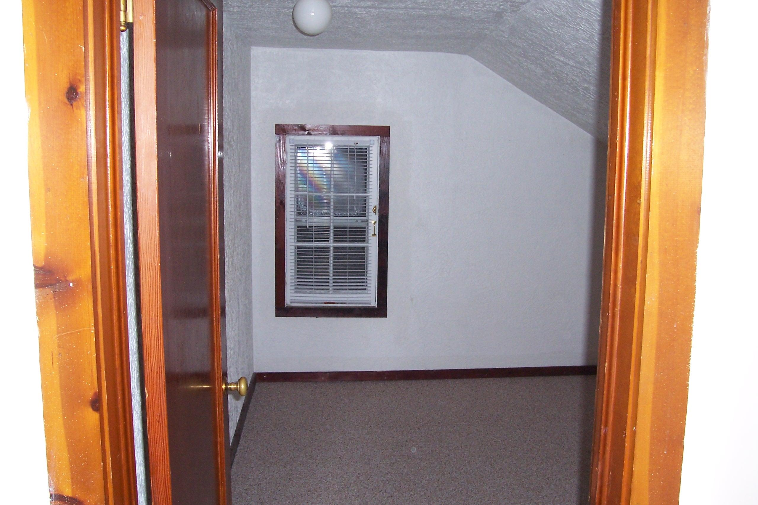 452 West State Street Cheboygan, MI 49721 - Photo 8 of 13 Gallery Image 8