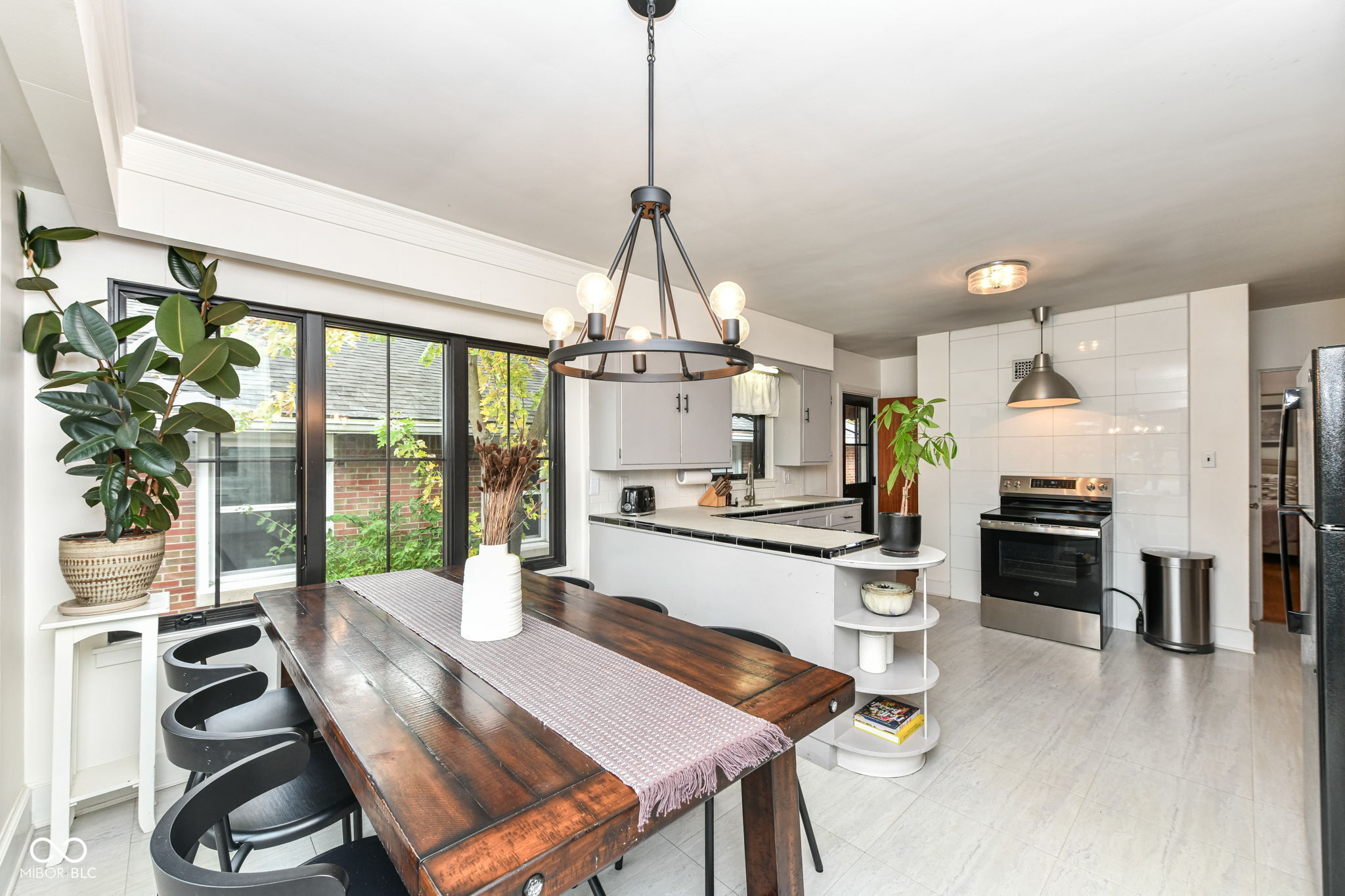 1607 Broad Ripple Avenue Indianapolis, IN 46220 - Photo 14 of 45