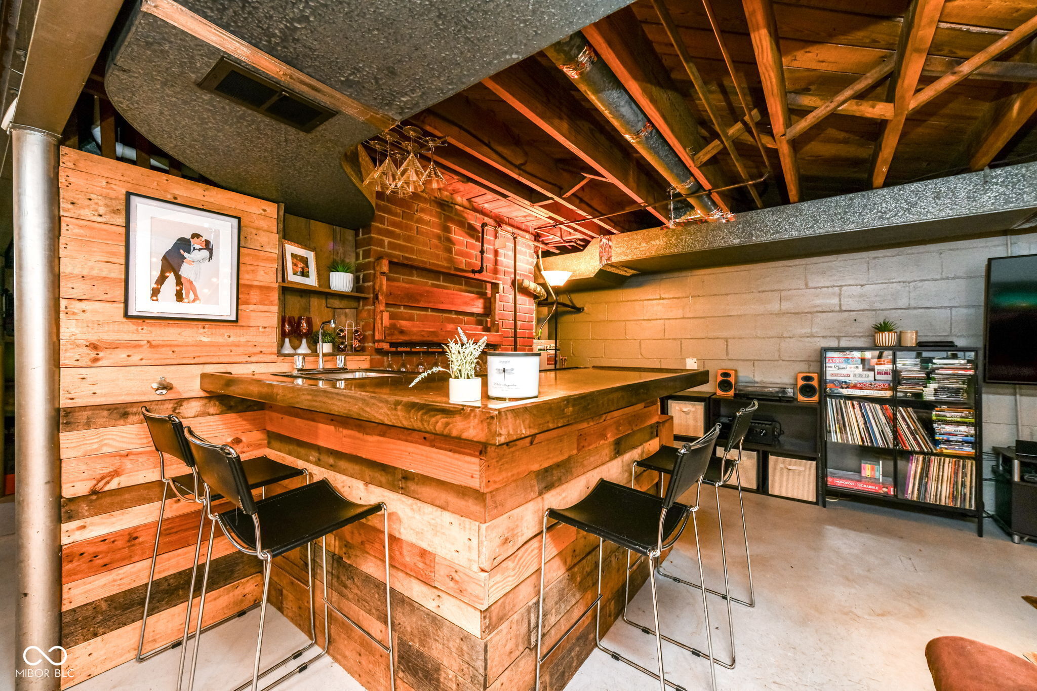 1607 Broad Ripple Avenue Indianapolis, IN 46220 - Photo 31 of 45