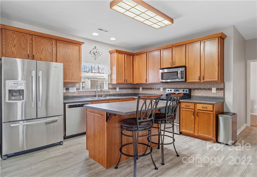 1001 Skillbeck Road Indian Trail, NC 28079 - Photo 4 of 15 Gallery Image 4