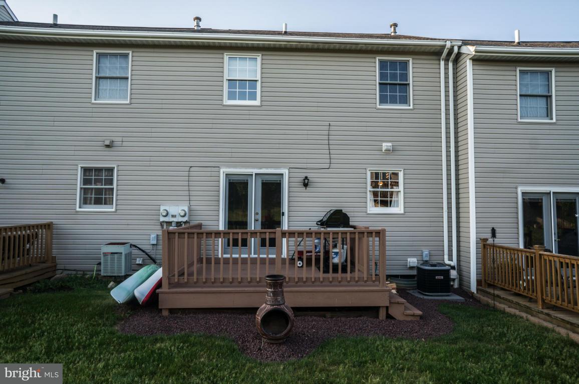 2904 Harper Road Reading, PA 19610 - Photo 3 of 24