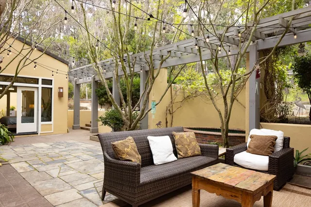 $4,695,000 | 1579 Griffin Road, Pebble Beach, CA 93953