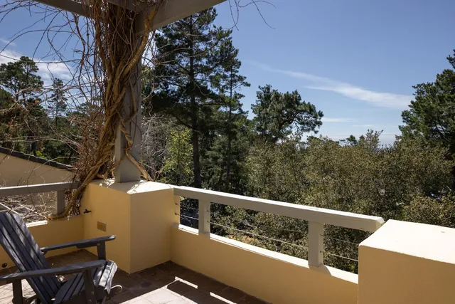 $4,695,000 | 1579 Griffin Road, Pebble Beach, CA 93953