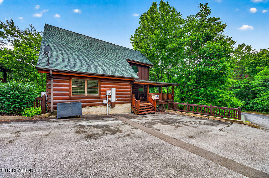 2024 Bear Haven Way Sevierville, TN 37876 - Photo 35 of 35 DSC_4217