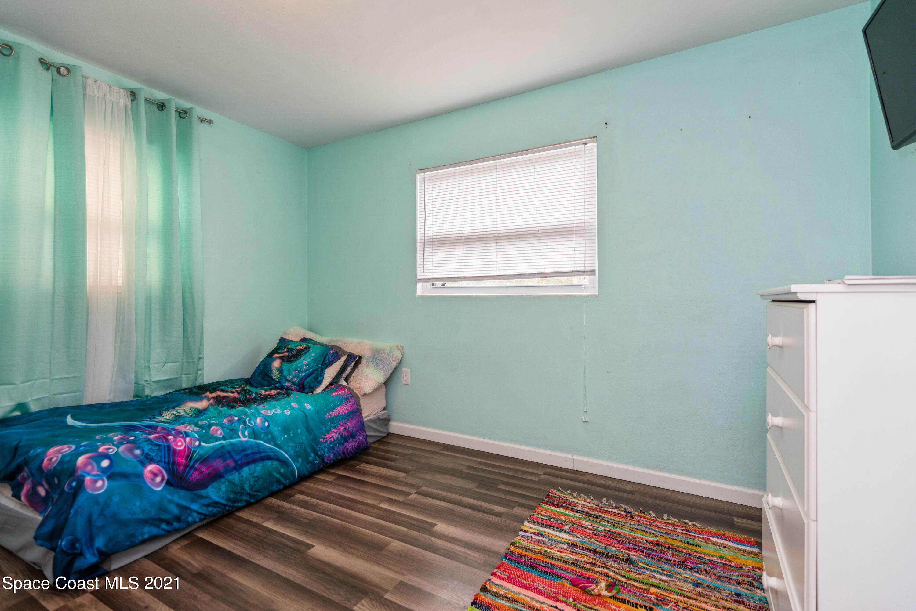 2360 Dolphin Road Titusville, FL 32780 - Photo 21 of 29 Guest Bedroom 3