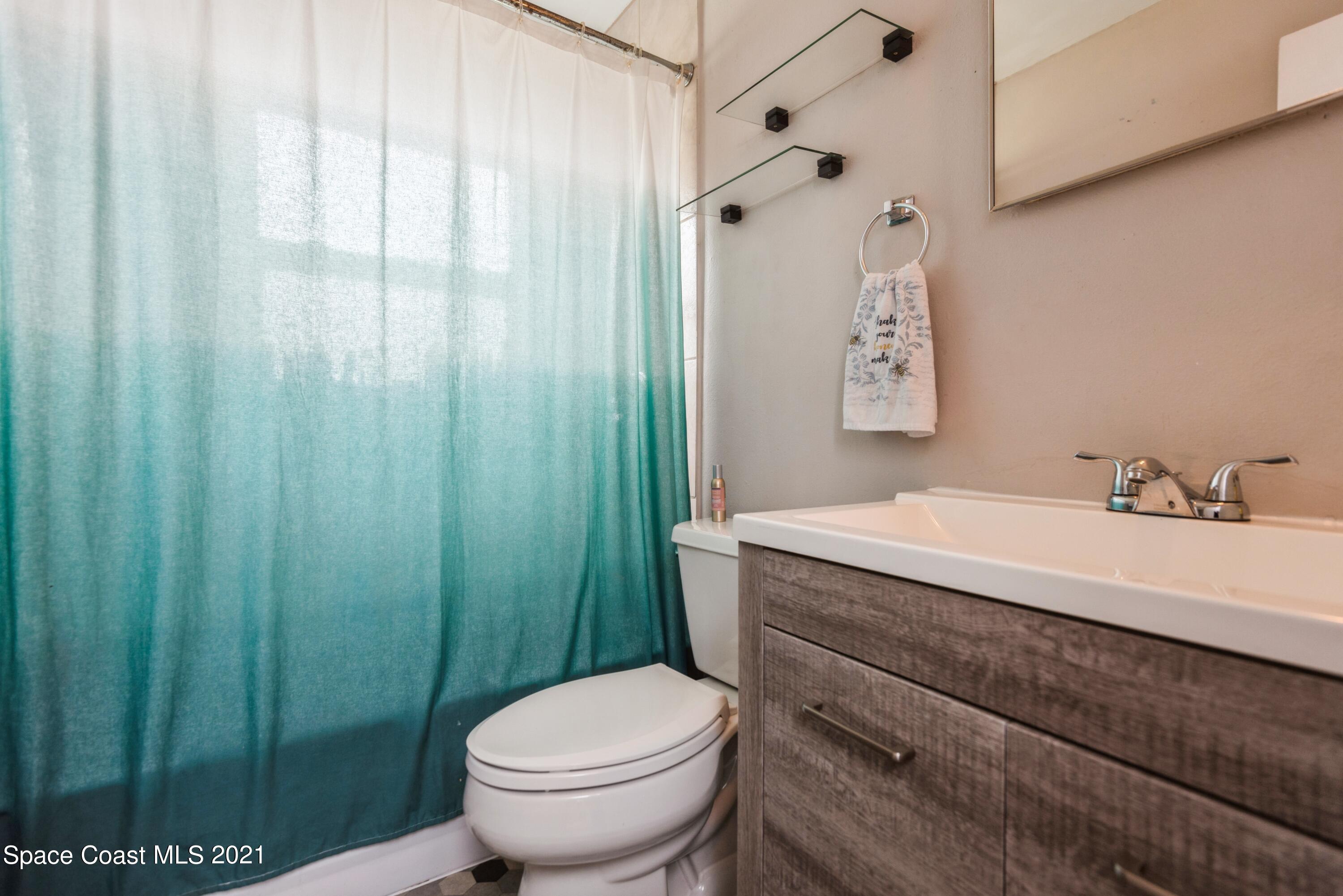 2360 Dolphin Road Titusville, FL 32780 - Photo 23 of 29 Bathroom 1