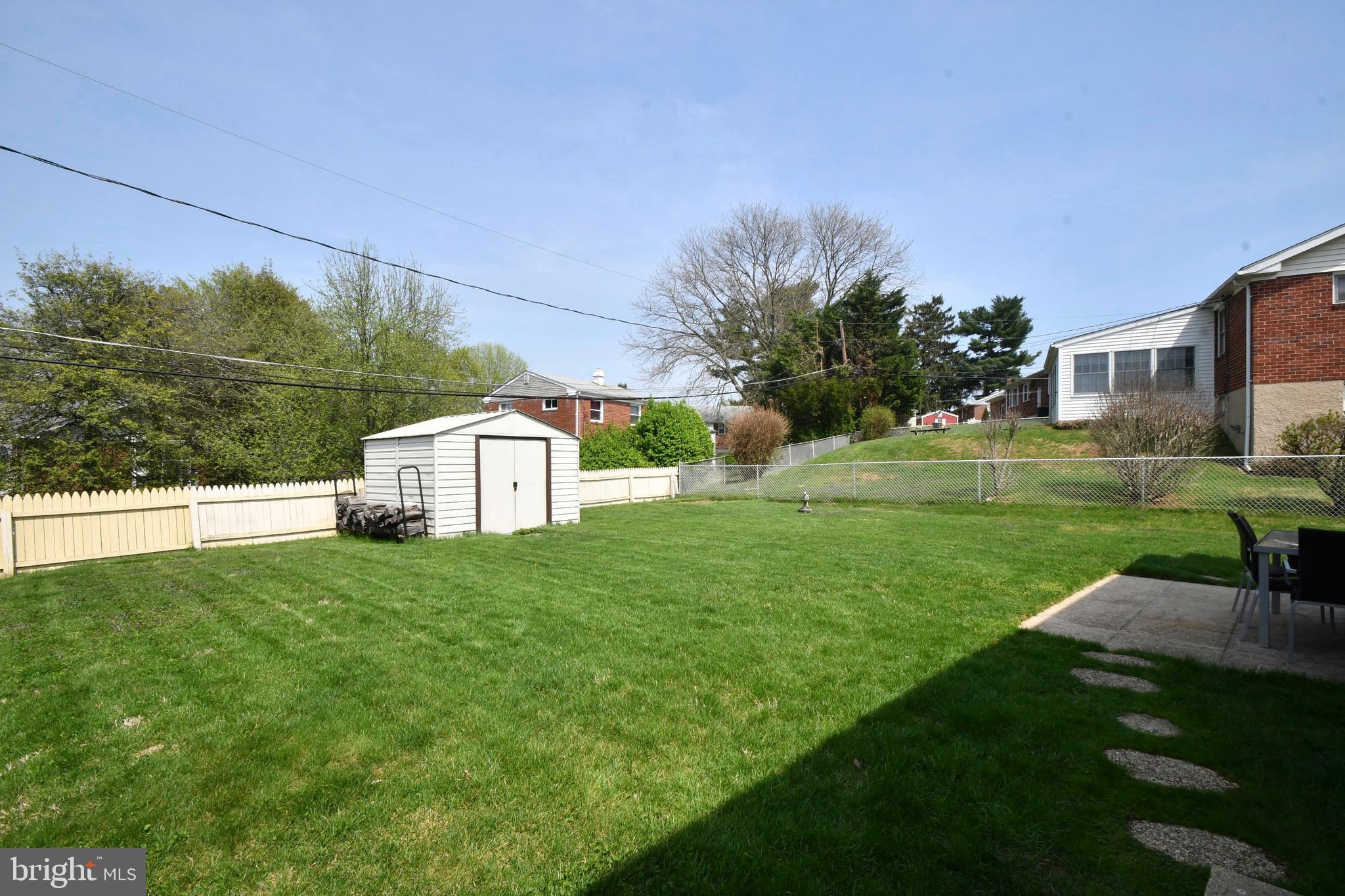 2206 Cider Mill Road Baltimore, MD 21234 - Photo 5 of 40 Shed and fencing