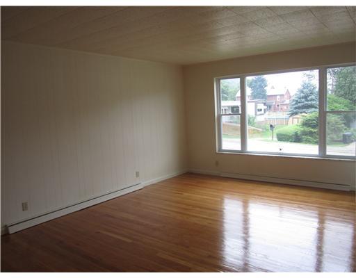 312 Spring Street Harwick, PA 15049 - Photo 2 of 11 Living Room. Look at the beautiful hardwood floors!