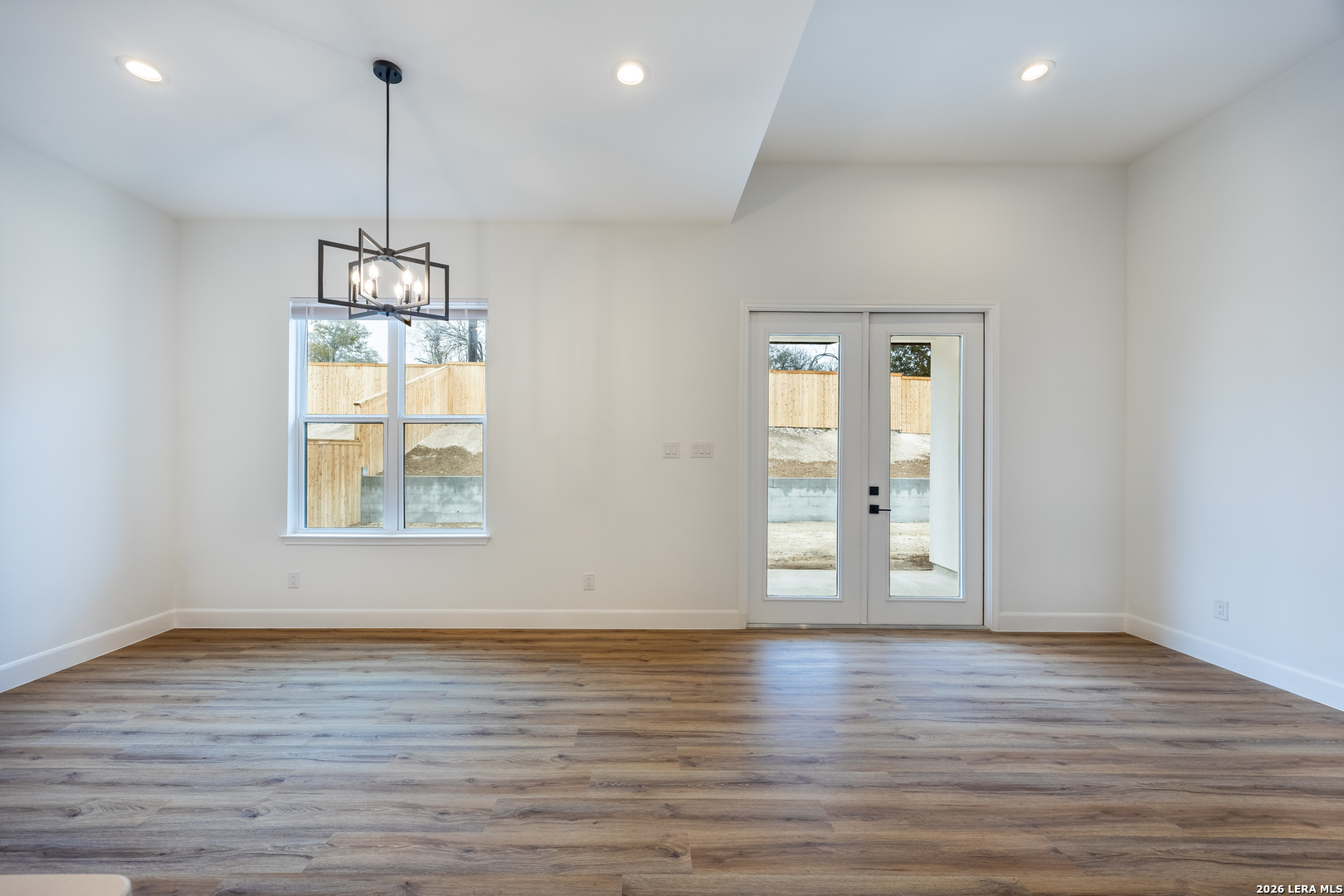 8227 Old Austin Road Selma, TX 78154 - Photo 12 of 28