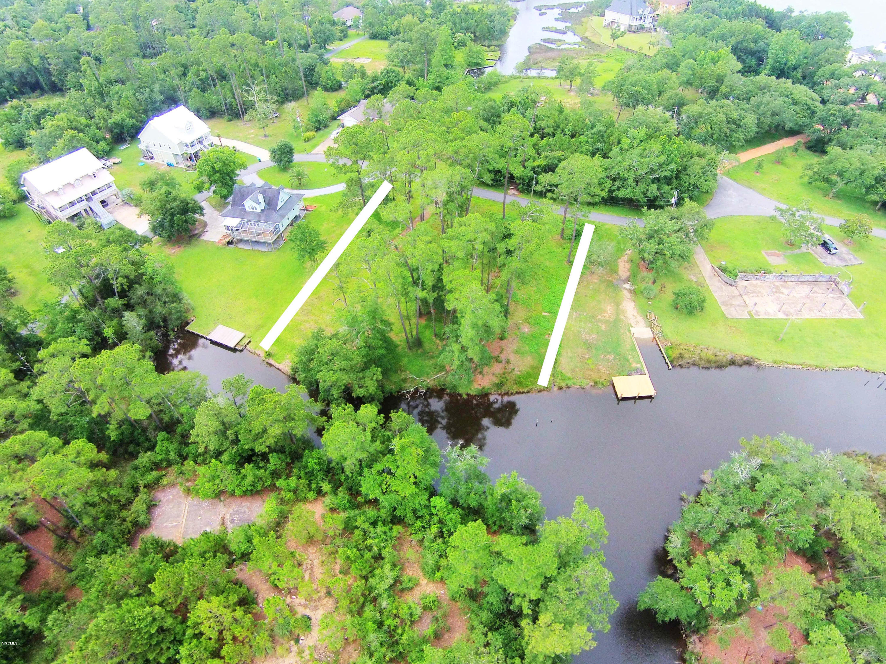 6301 Porteaux Road Ocean Springs, MS 39564 - Photo 2 of 10 Appox Boundary lines