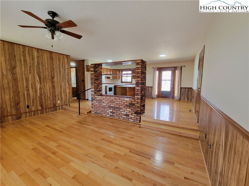 198 Lola Perry Road Zionville, NC 28698 - Photo 4 of 23 Gallery Image 4