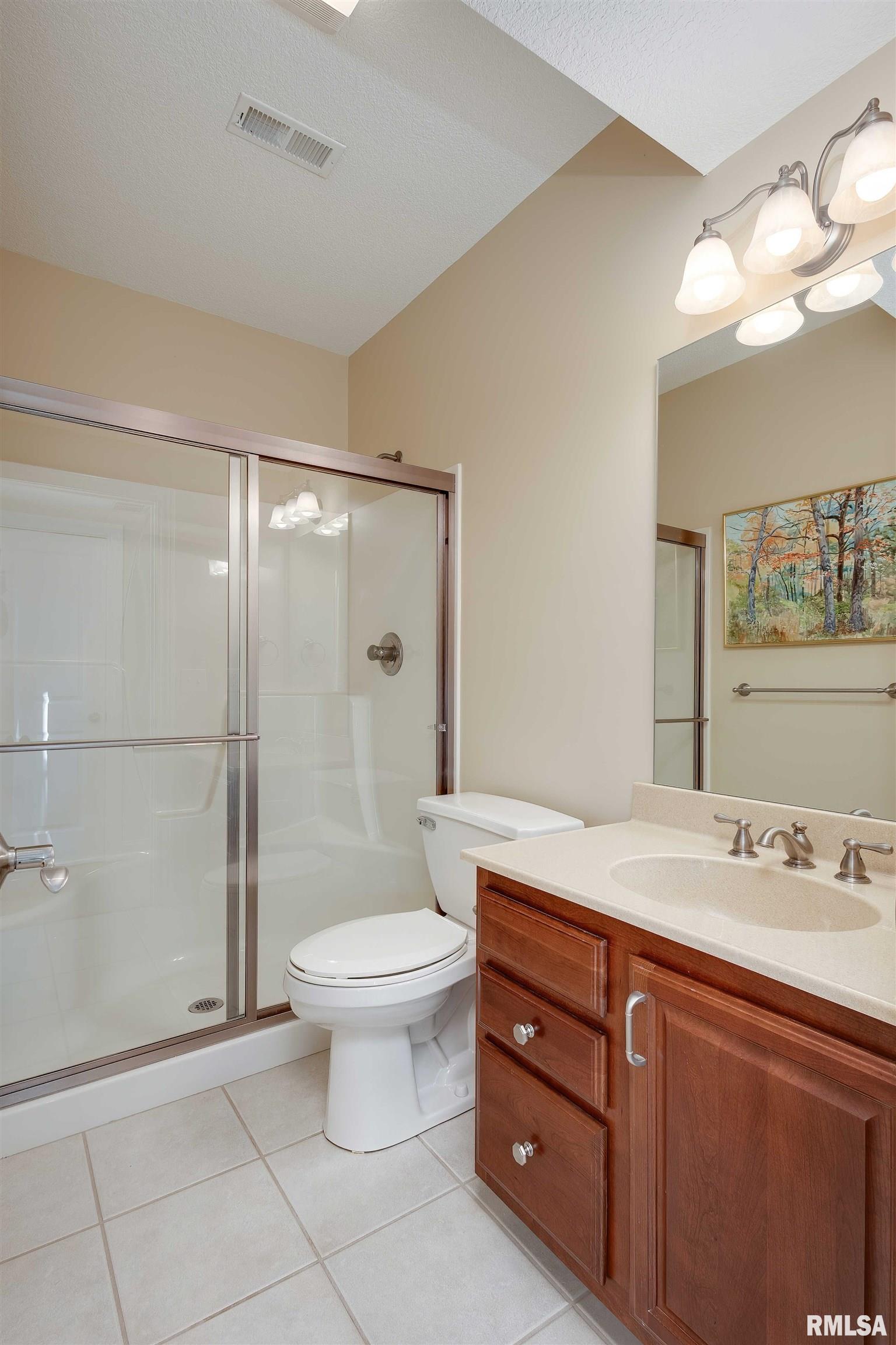 6328 Patrick Pointe Road Davenport, IA 52807 - Photo 47 of 60 Gallery Image 47
