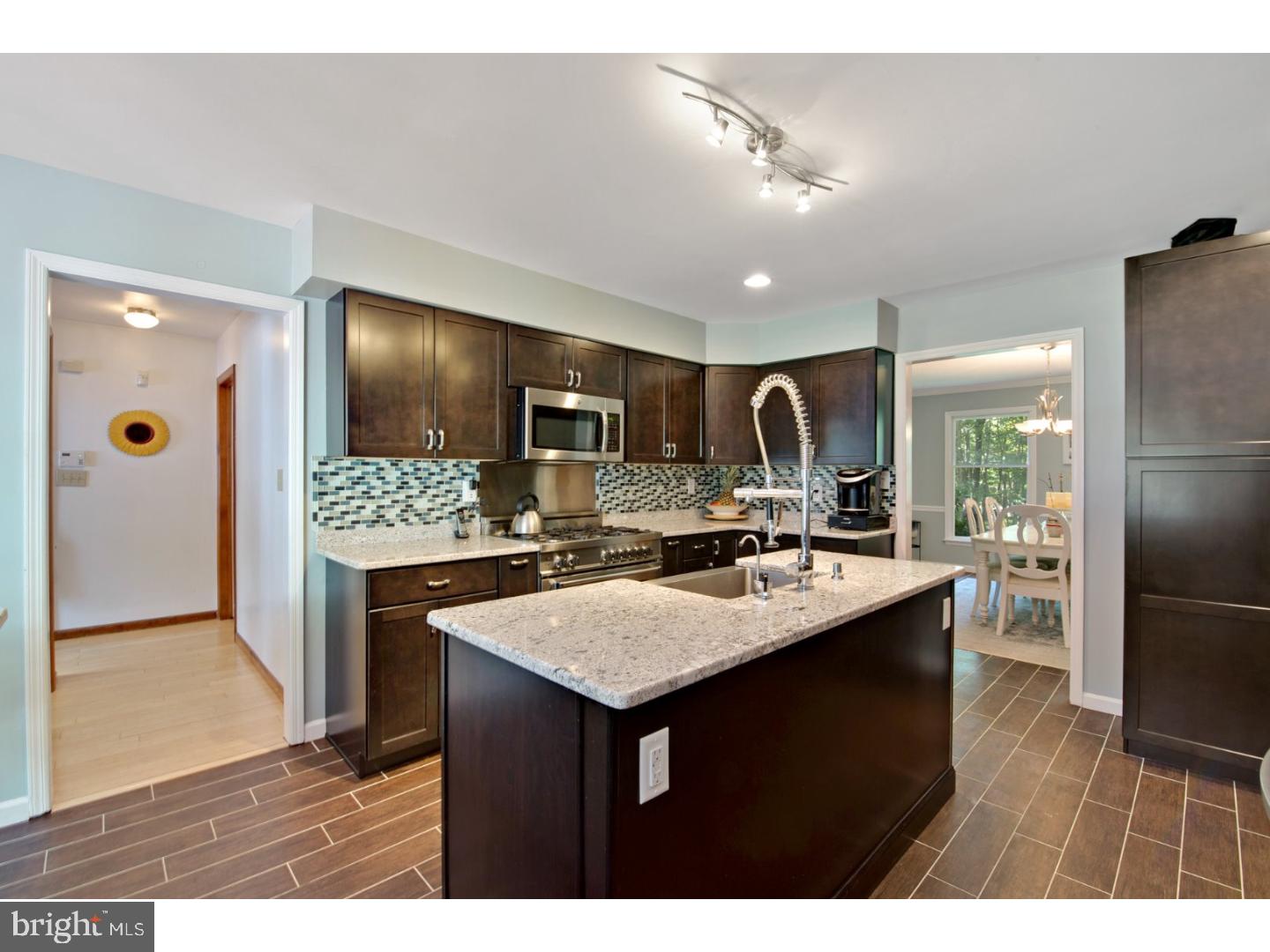 243 Atsion Road Medford, NJ 08055 - Photo 6 of 23 Gallery Image 6