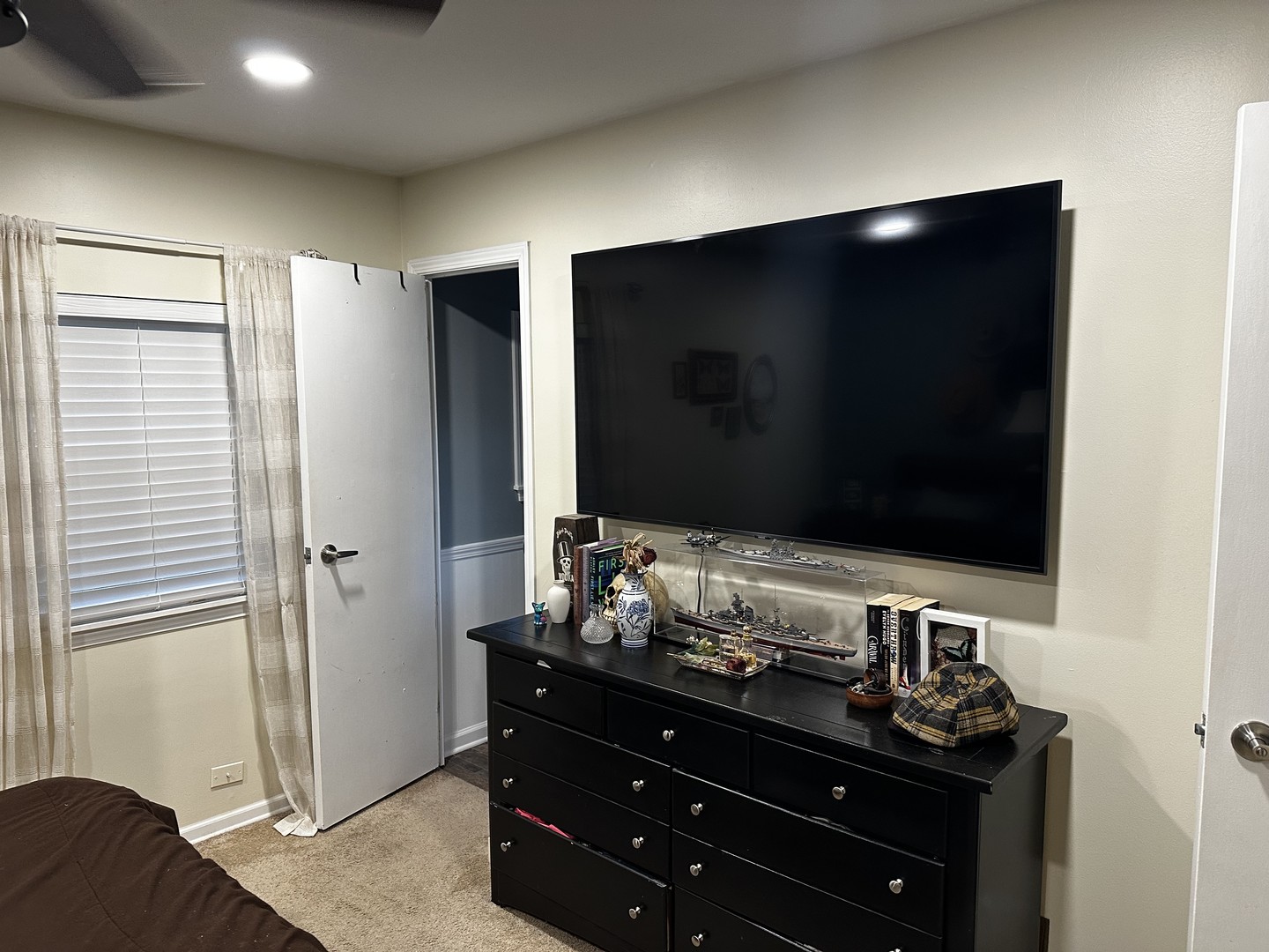 118 South Prairie Street Cary, IL 60013 - Photo 10 of 20 Gallery Image 10