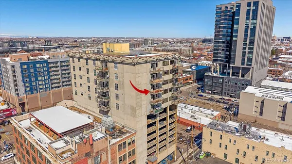a picture of city view