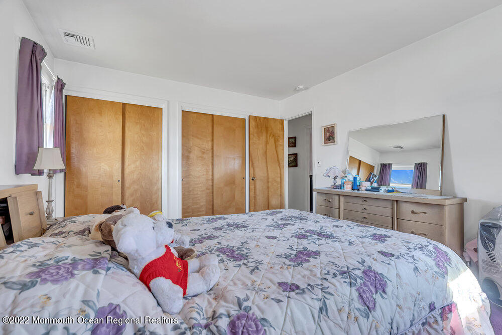 25 Spring Road Millstone Township, NJ 08510 - Photo 22 of 50 025_mjb05235