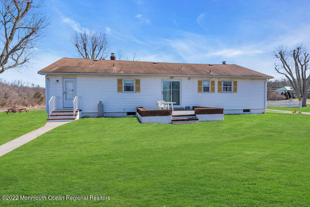 25 Spring Road Millstone Township, NJ 08510 - Photo 26 of 50 032_mjb05055-1