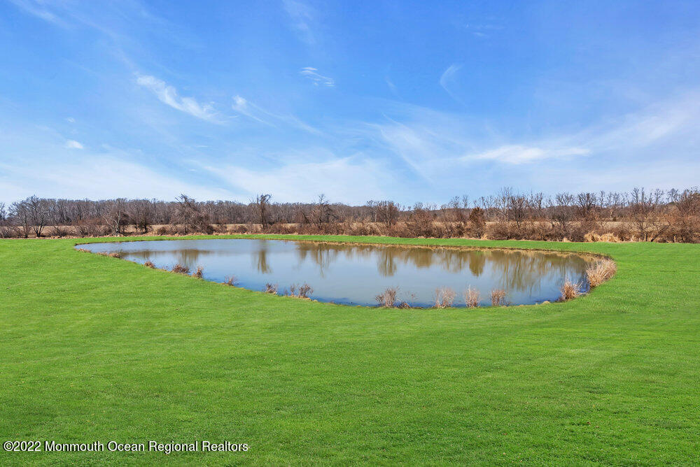 25 Spring Road Millstone Township, NJ 08510 - Photo 38 of 50 034_mjb05065-1