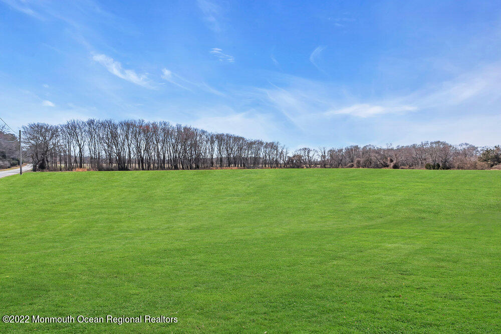 25 Spring Road Millstone Township, NJ 08510 - Photo 40 of 50 036_mjb05105-1