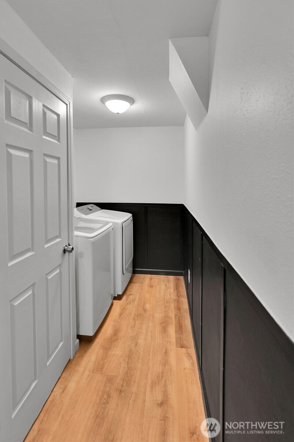 16825 17th Avenue Southeast Bothell, WA 98012 - Photo 20 of 37