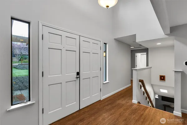 a view of a hallway with workspace