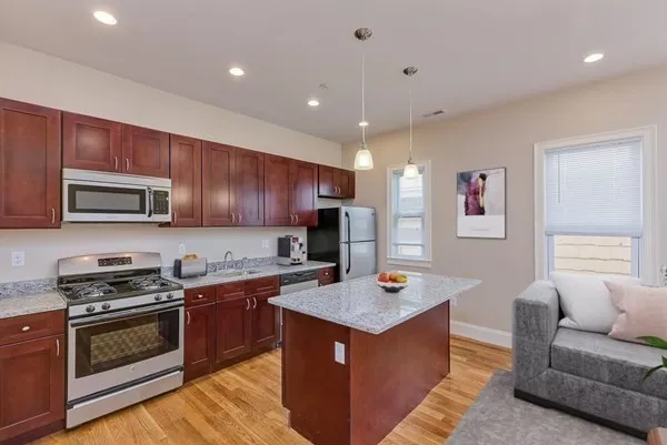 $3,850 | 358 Meridian Street, Unit 2, Boston, MA 02128