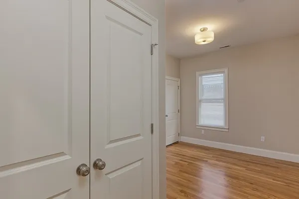 $3,850 | 358 Meridian Street, Unit 2, Boston, MA 02128