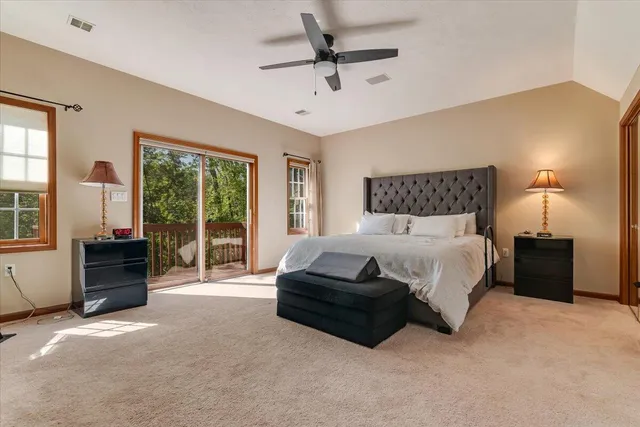 $824,900 | 257 Eastshore Drive, East Stroudsburg, PA 18301