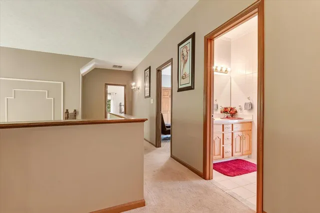 $824,900 | 257 Eastshore Drive, East Stroudsburg, PA 18301