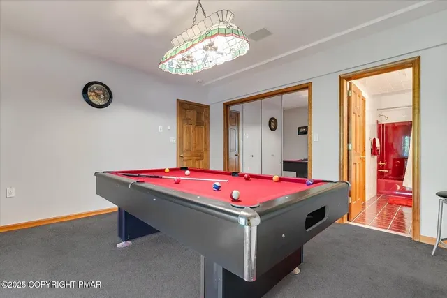 $824,900 | 257 Eastshore Drive, East Stroudsburg, PA 18301