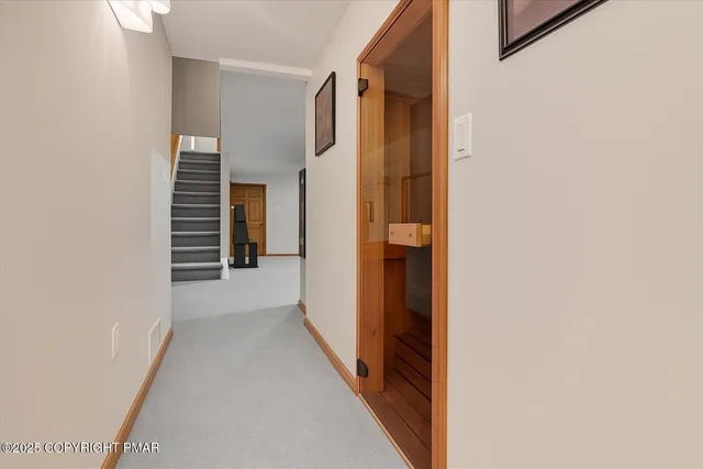 $824,900 | 257 Eastshore Drive, East Stroudsburg, PA 18301