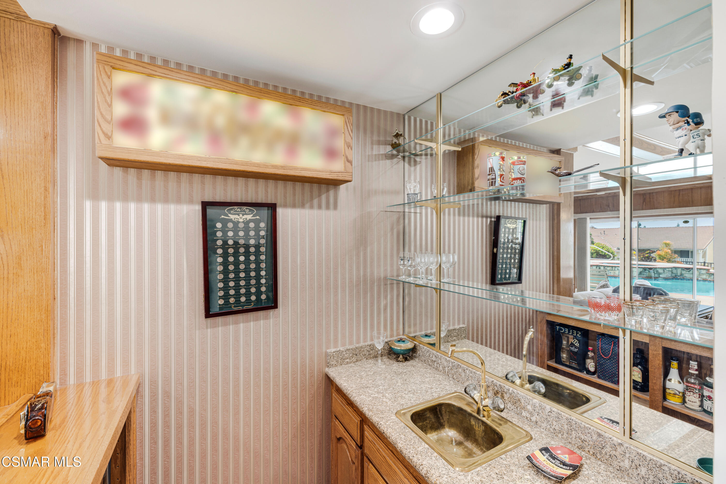 18128 Sandringham Court Porter Ranch, CA 91326 - Photo 15 of 60 wet bar