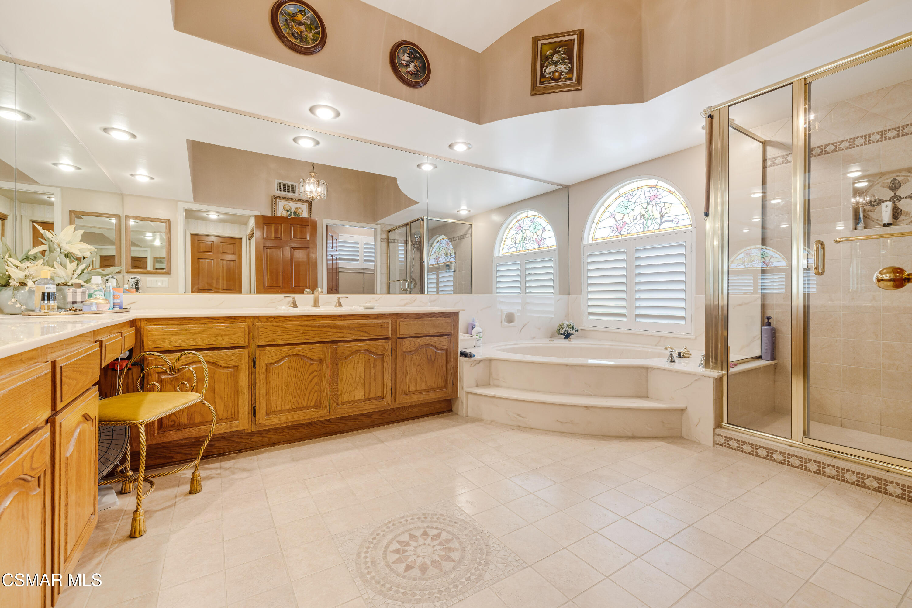 18128 Sandringham Court Porter Ranch, CA 91326 - Photo 34 of 60 Primary bathroom