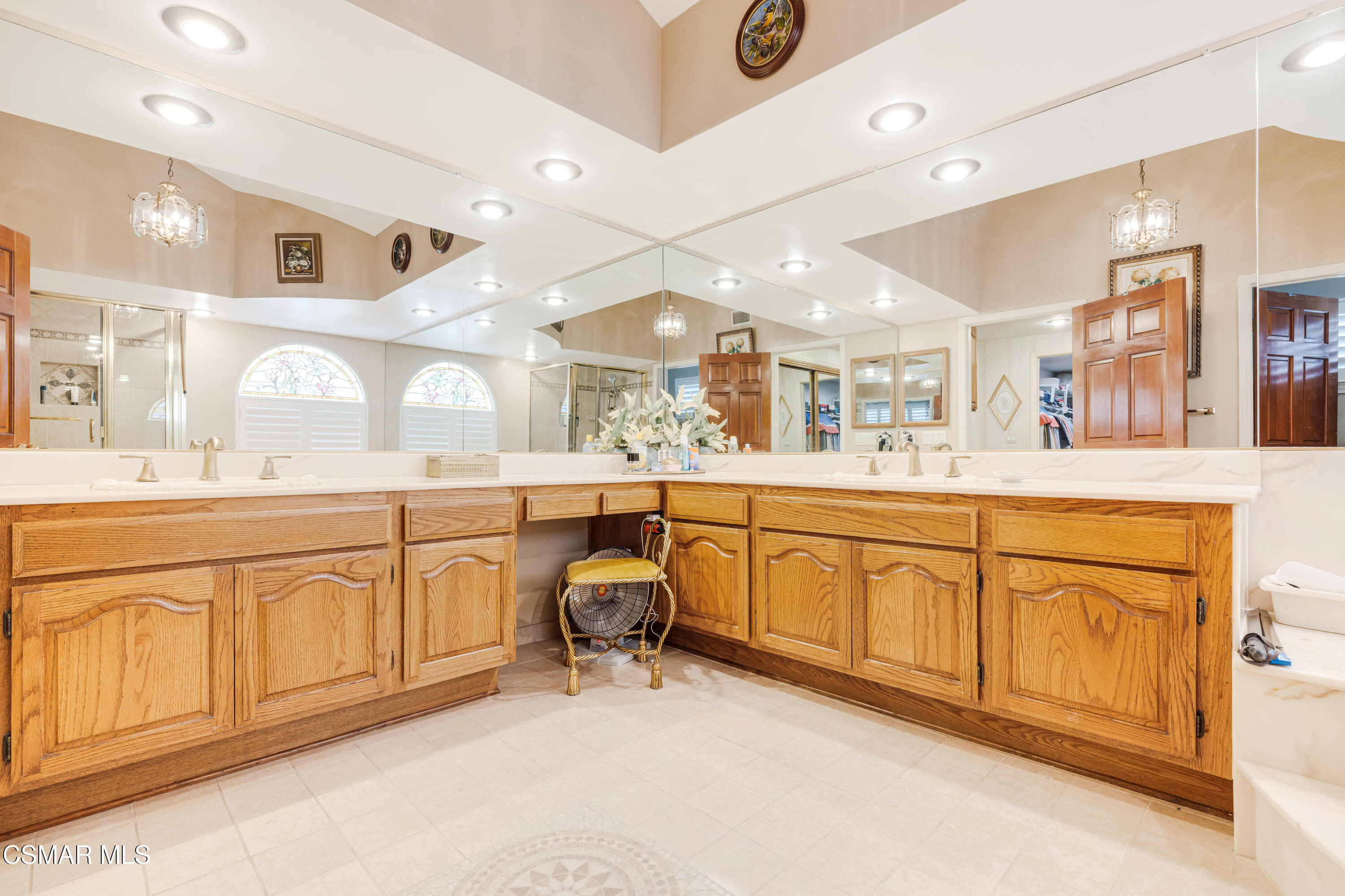 18128 Sandringham Court Porter Ranch, CA 91326 - Photo 35 of 60 Primary bathroom